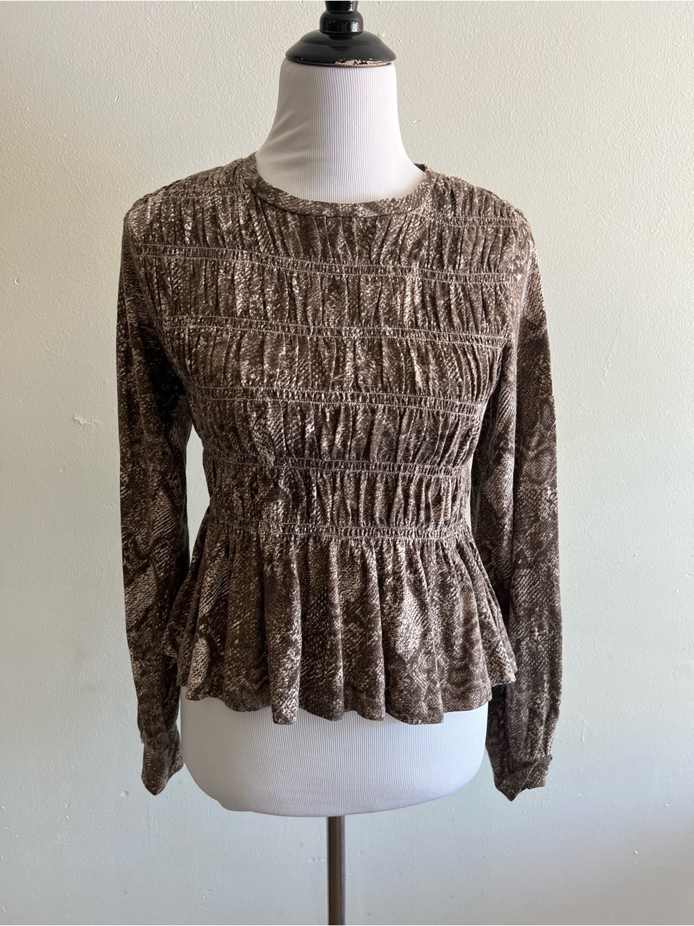 Pilcro Brown Snake-Print Smocked Peplum Long-Sleeve Top